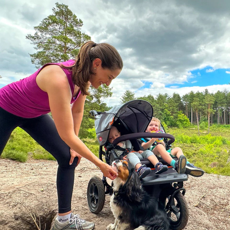 Out N About Nipper Double V5 Buggy Summit Black