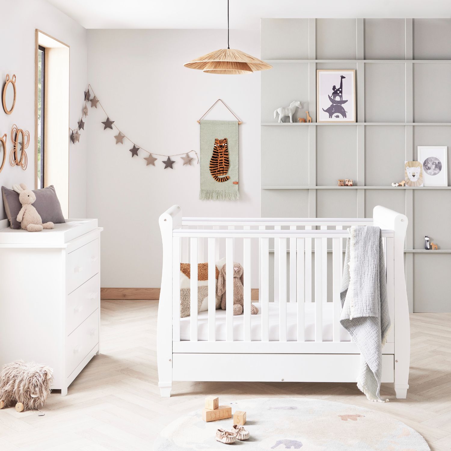 Eva 2 Piece Room Set