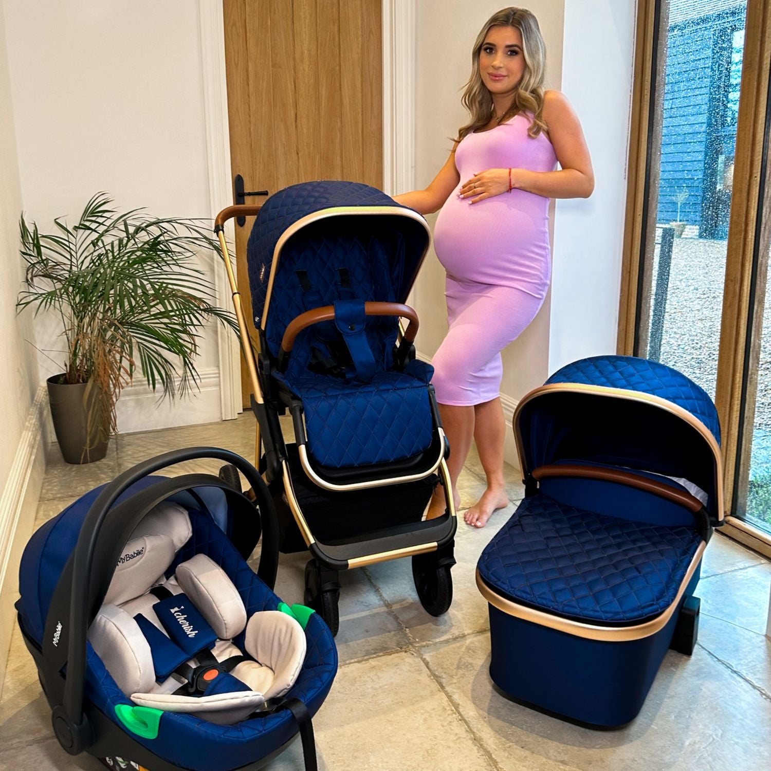 MB500i Dani Dyer Opal Blue iSize Travel System