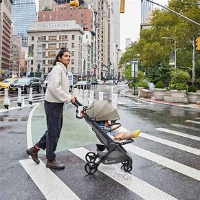 Metro+ Deluxe Stroller- Empire State Green-UK