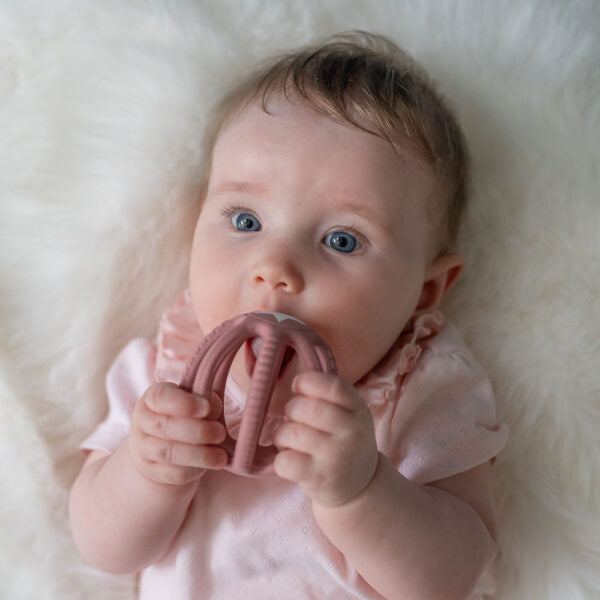 Ziggle Silicone Teether Ball Pink