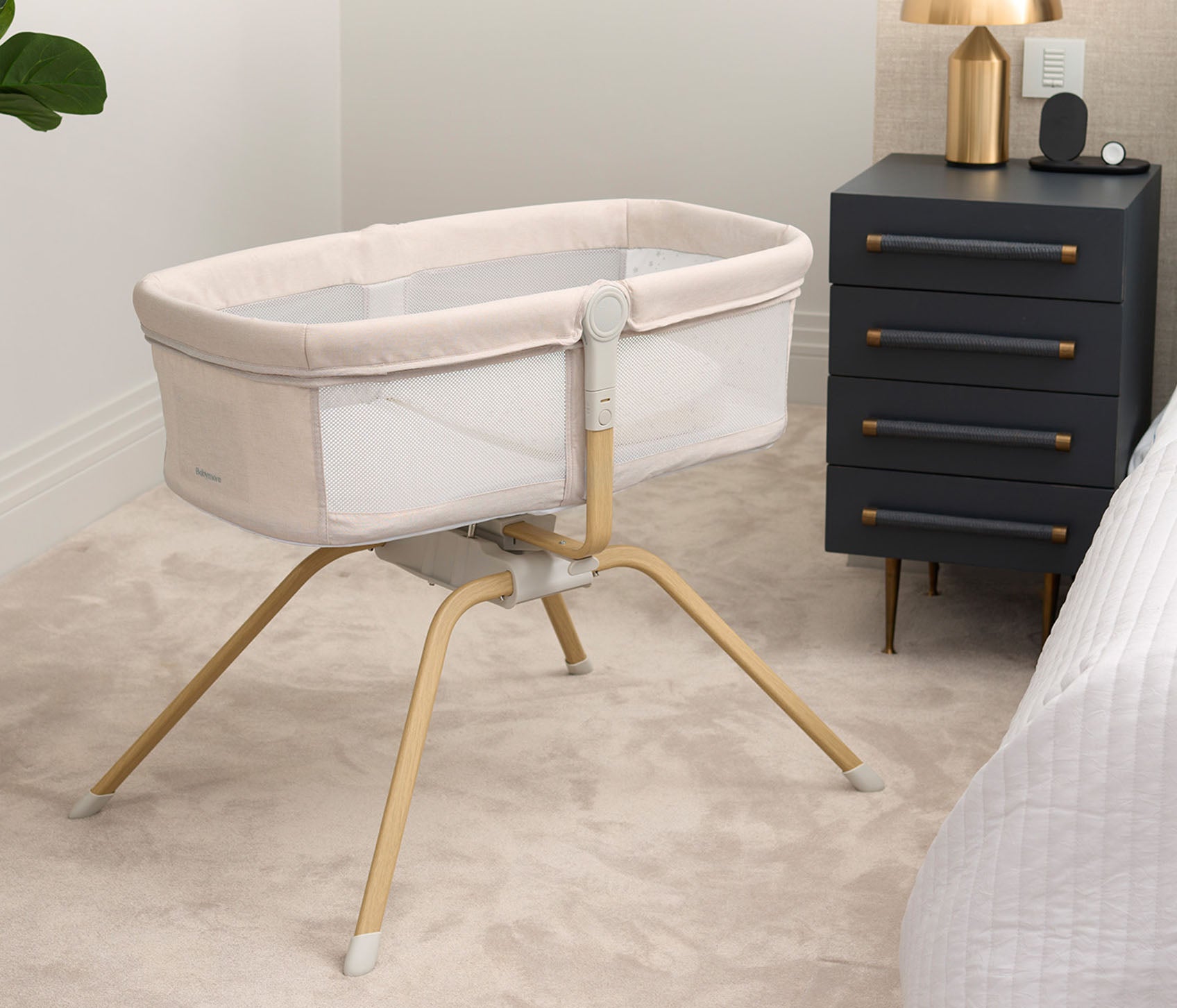 Babymore Air Motion Gliding Crib
