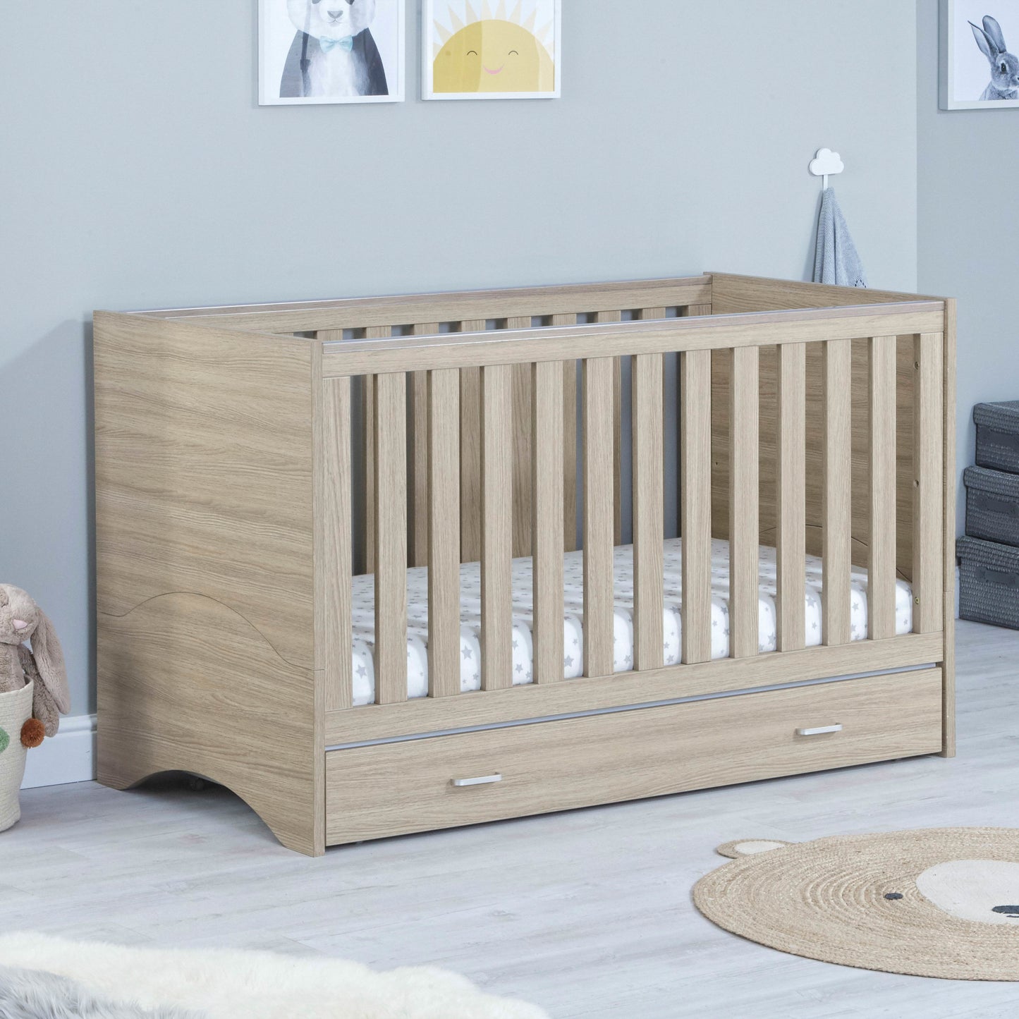 Veni Cot Bed With Drawer - Oak