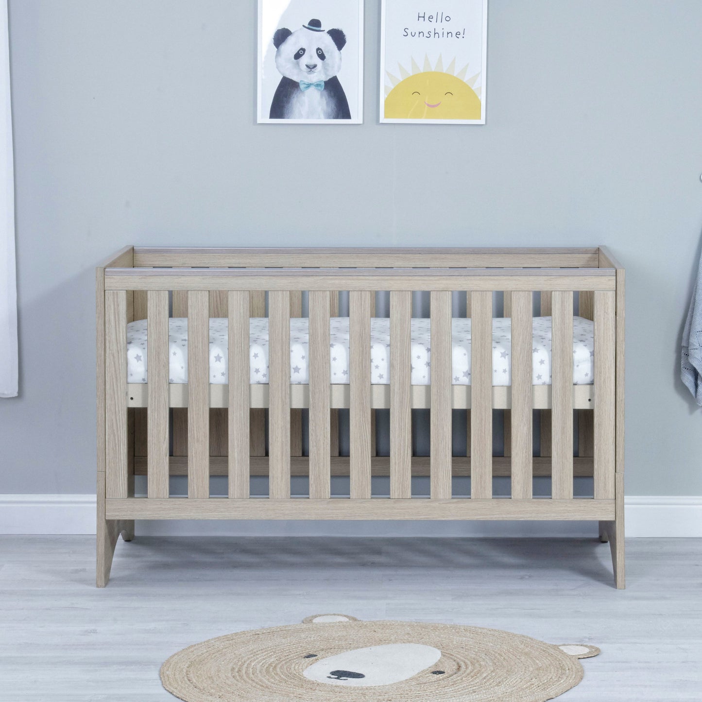 Veni Cot Bed - Oak