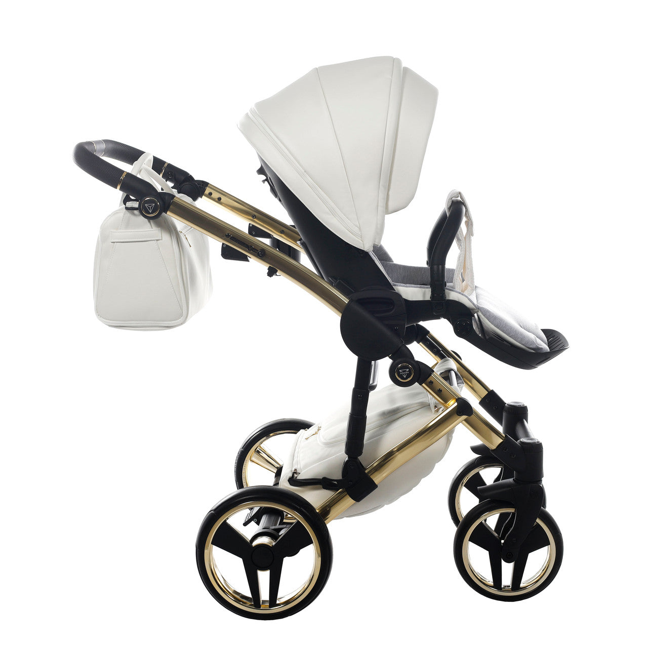 Junama Individual White Gold 4 in 1 Includes car seat and Isofix base