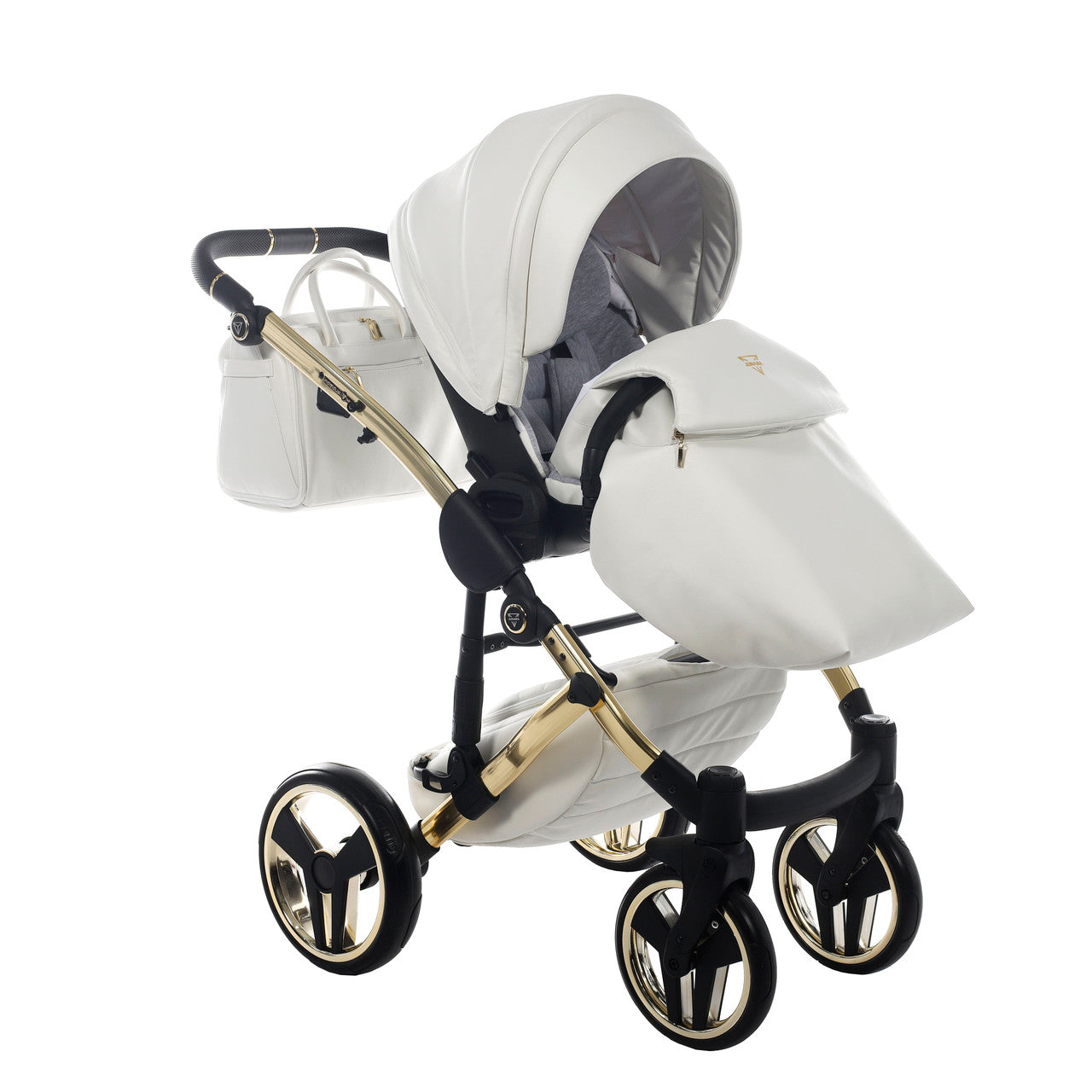 Junama Individual White Gold 4 in 1 Includes car seat and Isofix base