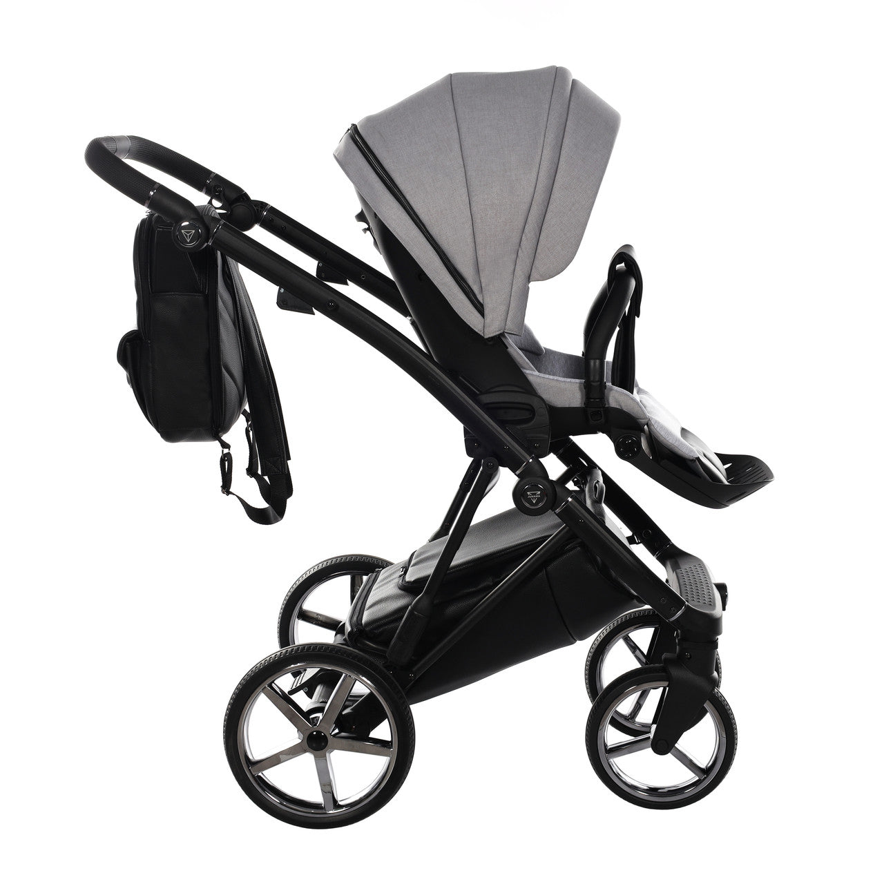 Junama Air 4 In 1 Travel System Grey