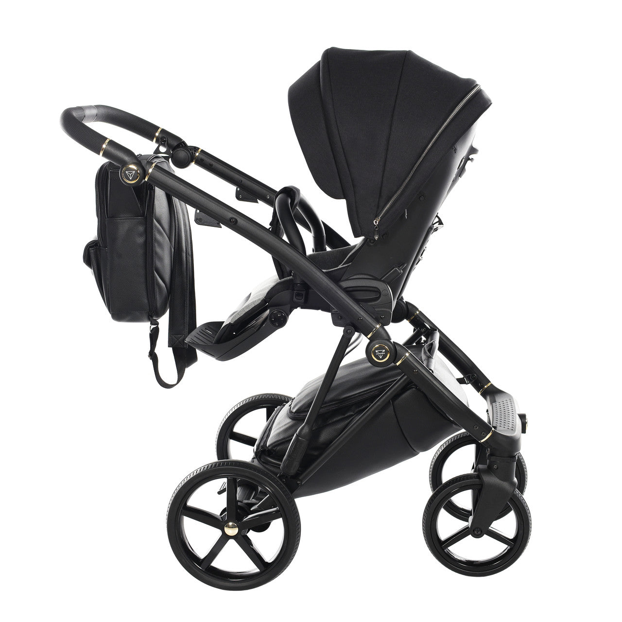 Junama Air 4 In 1 Travel System Black