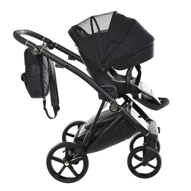 Junama Air 4 In 1 Travel System Black