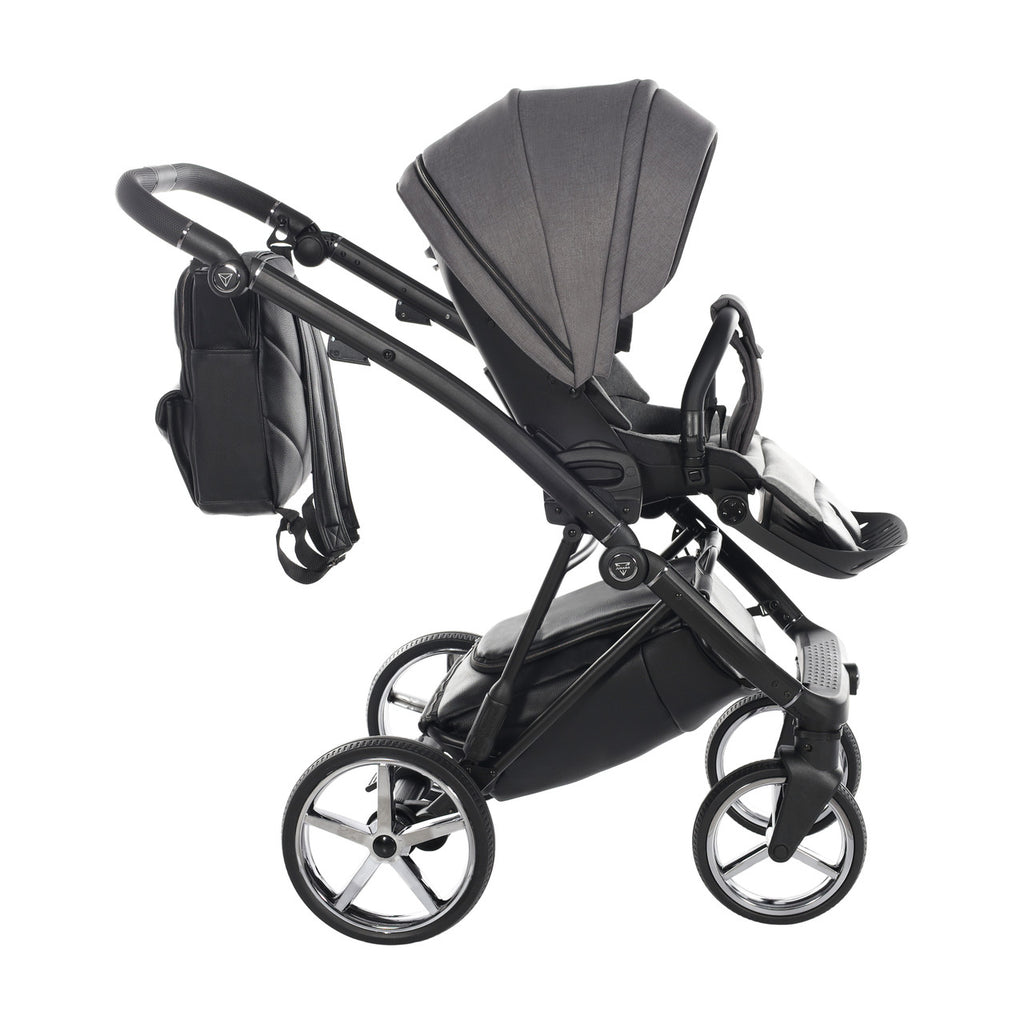 Junama Air 4 In 1 Travel System Graphite