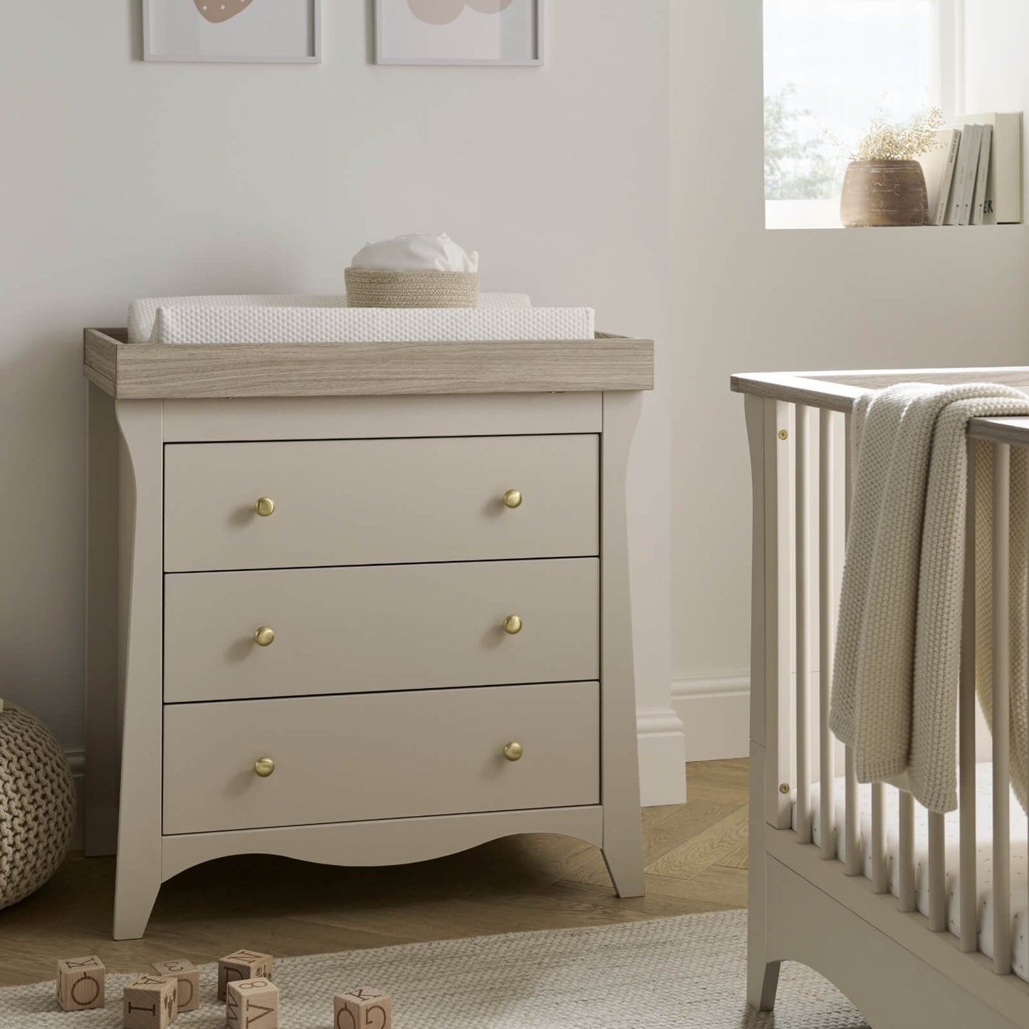 Cuddleco Clara Cashmere & Ash Dresser Changer