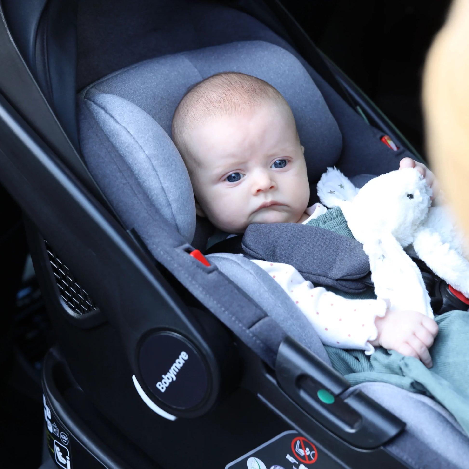 Coco i Size Baby Car Seat with Isofix Base