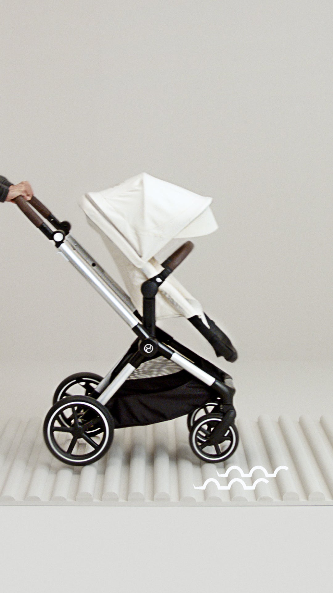 Cybex EOS LUX Stroller Lava Grey