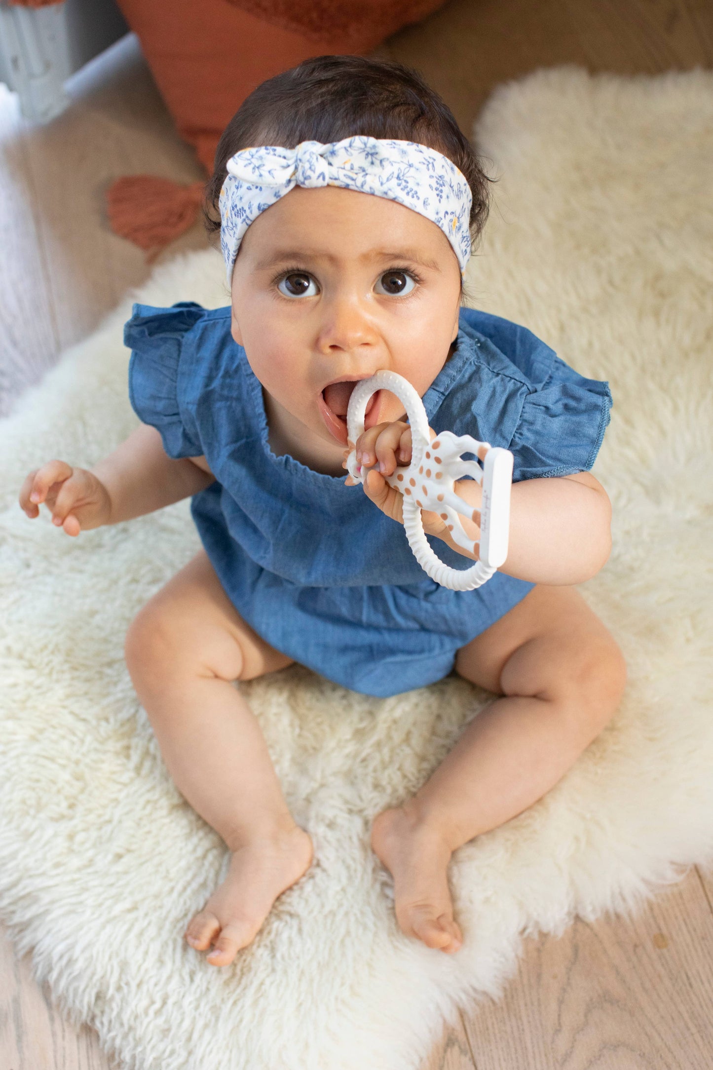 So Pure Sophie La Girafe Teething Ring - Natural Rubber