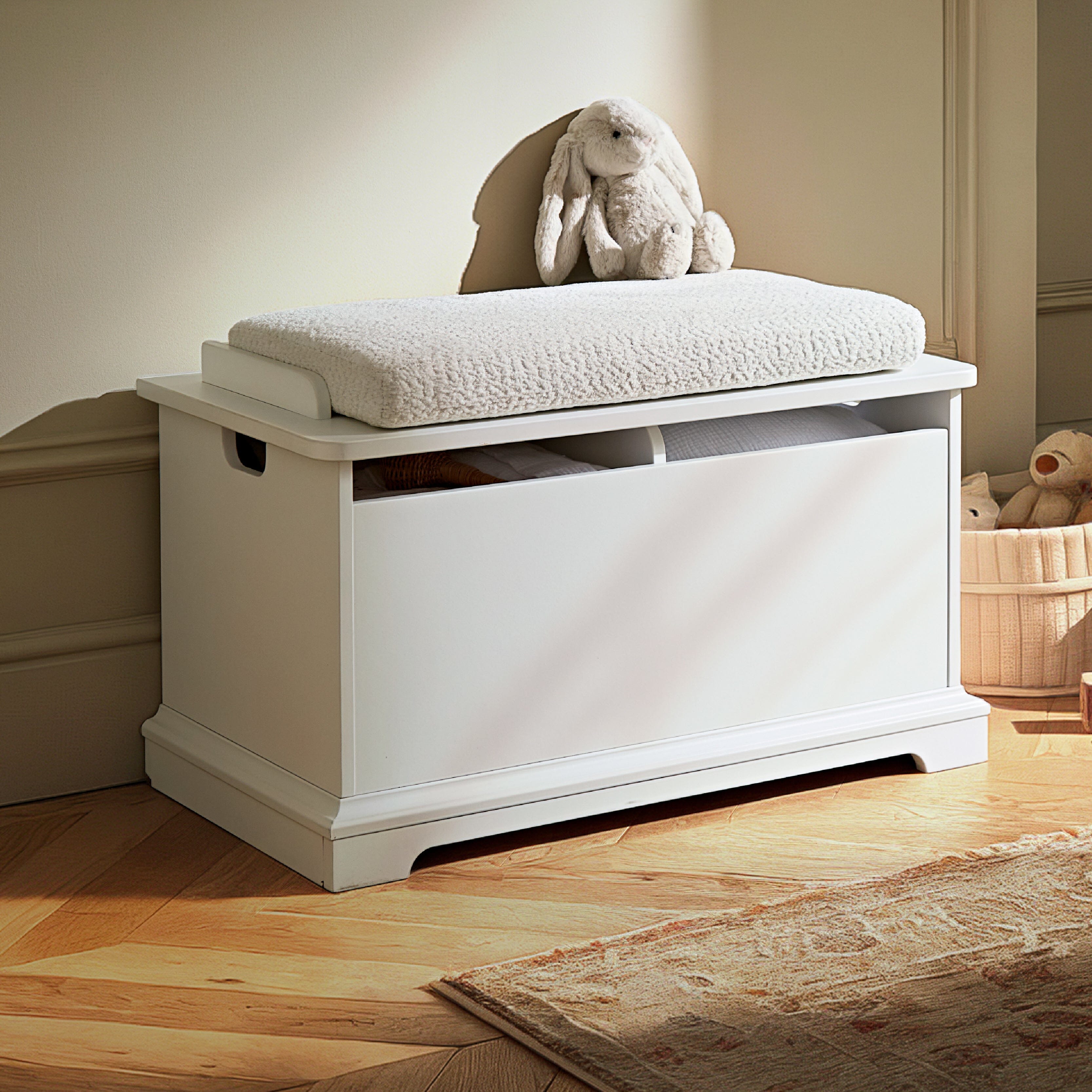 Beaumont Storage Box & Cushion Set - White