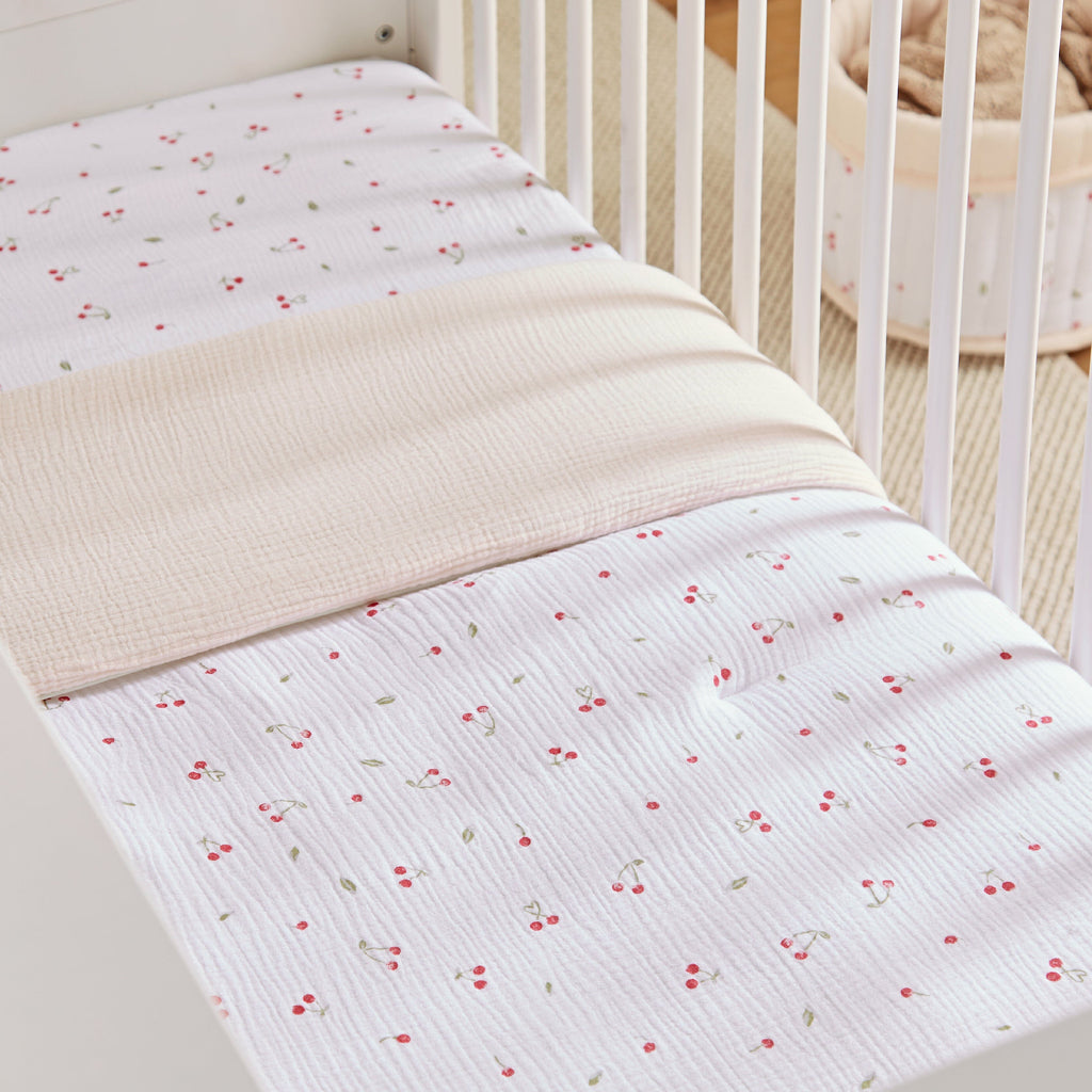 Cot Bed Quilt - Ditsy Cherry