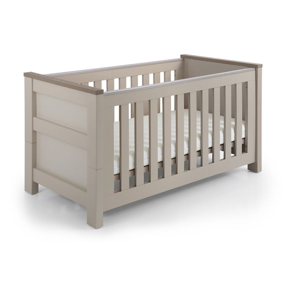 Babystyle 3 Piece Nursery Set- Bordeaux Oatmeal