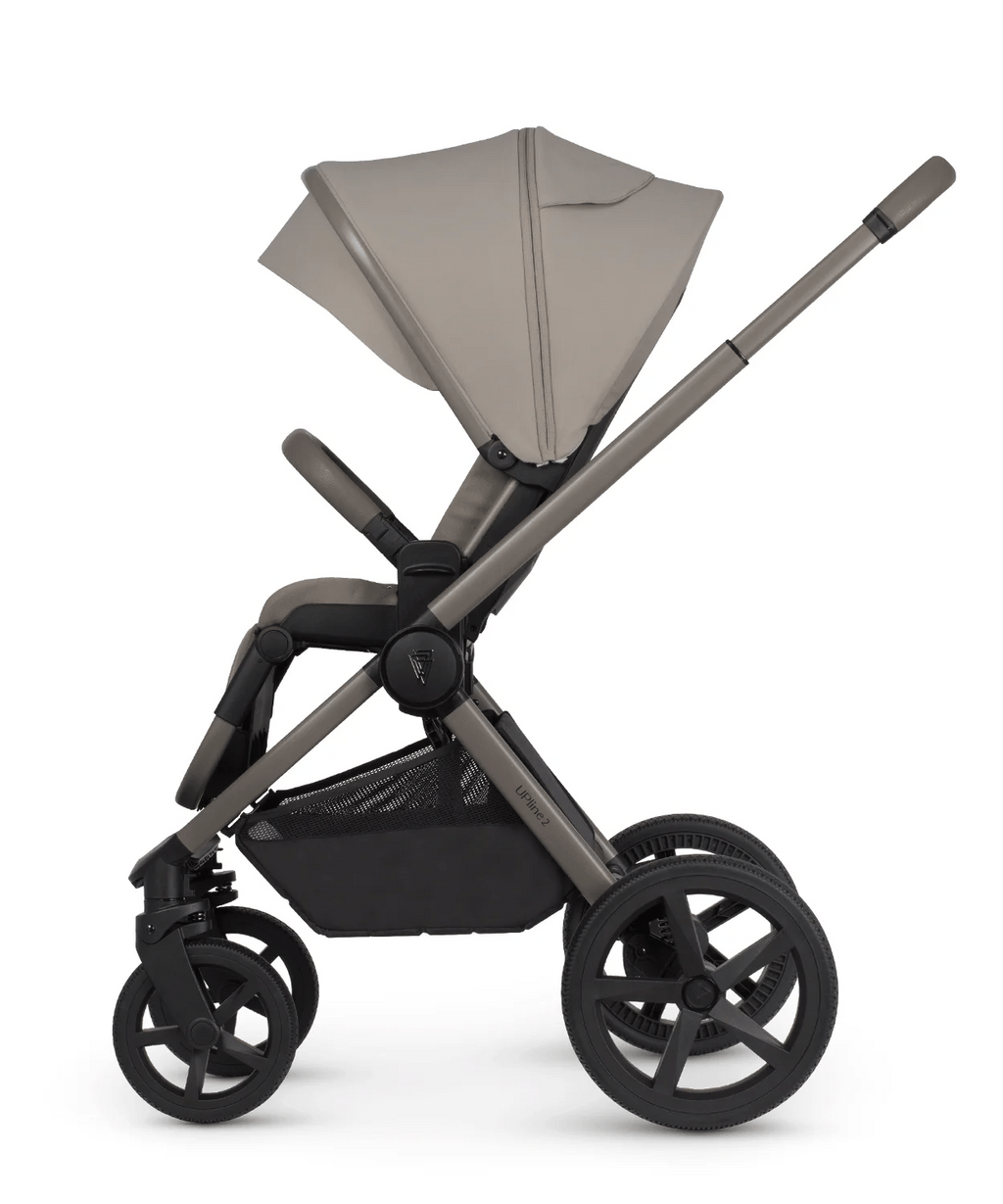 Venicci Upline 2 Tapue, 3 In 1  Plus Base (Tiago Black)