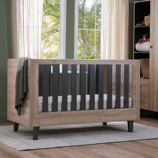 Tutti Bambini Como Cot Bed