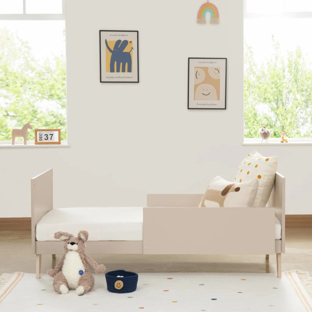 Dante Cot Bed- Cashmere