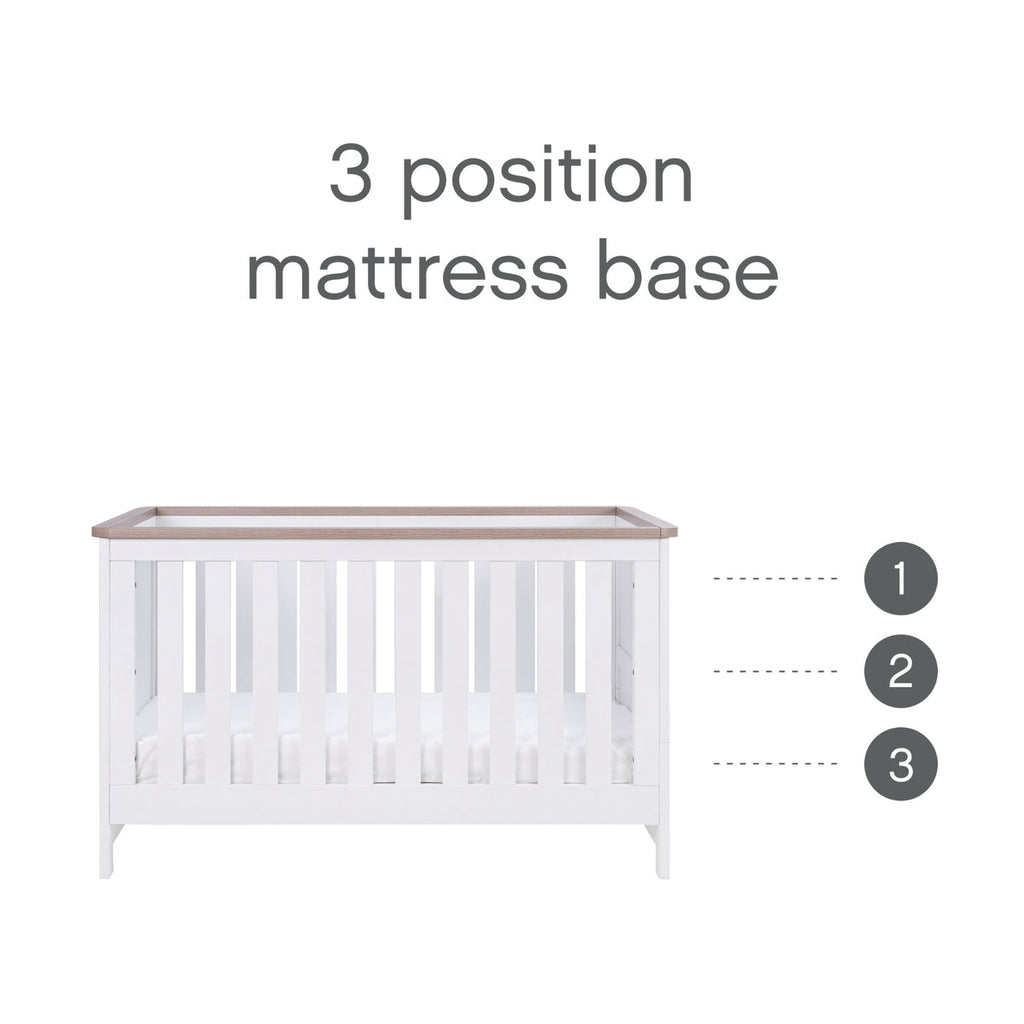 Tutti Bambini Verona 3 Piece Room Set - White/Oak