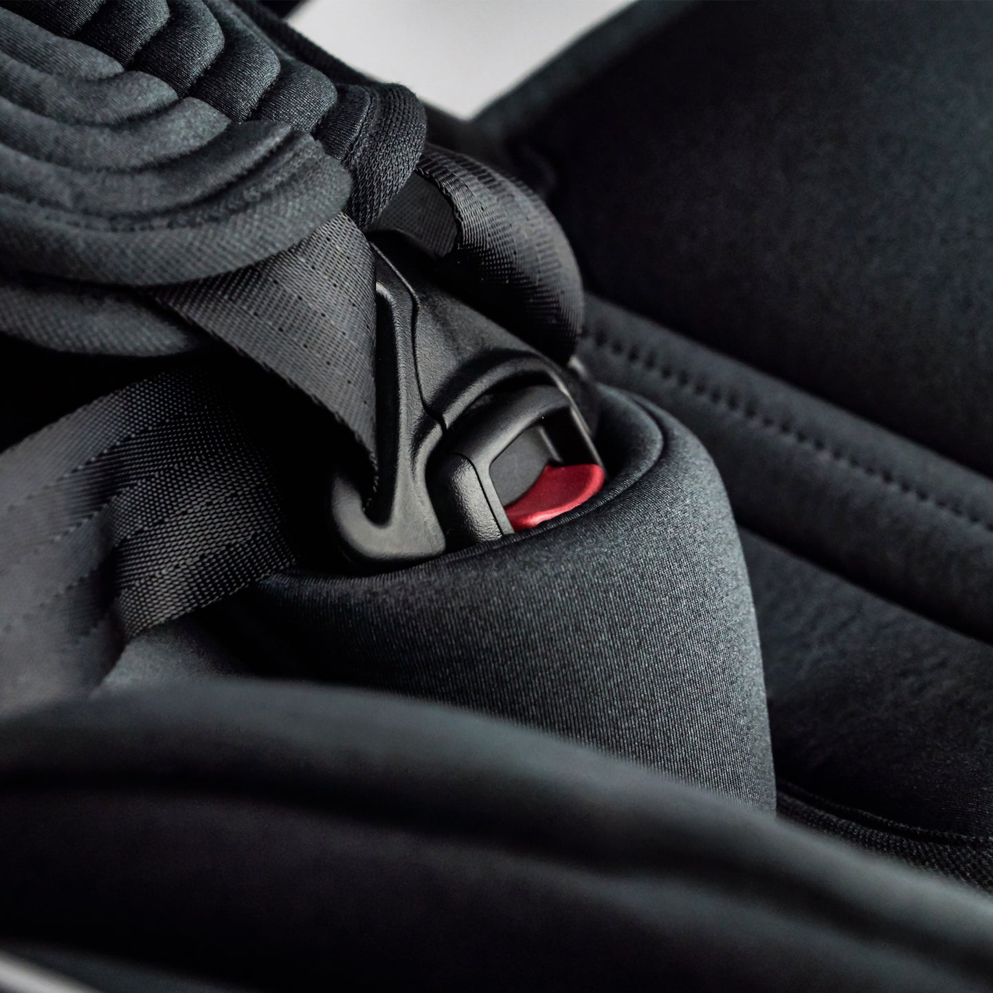 Arthur Group 0+/1/2/3 Child Car Seat - Onyx