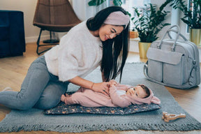 Bizzi Growin Baby Travel Crib Changing Bag - The Pod