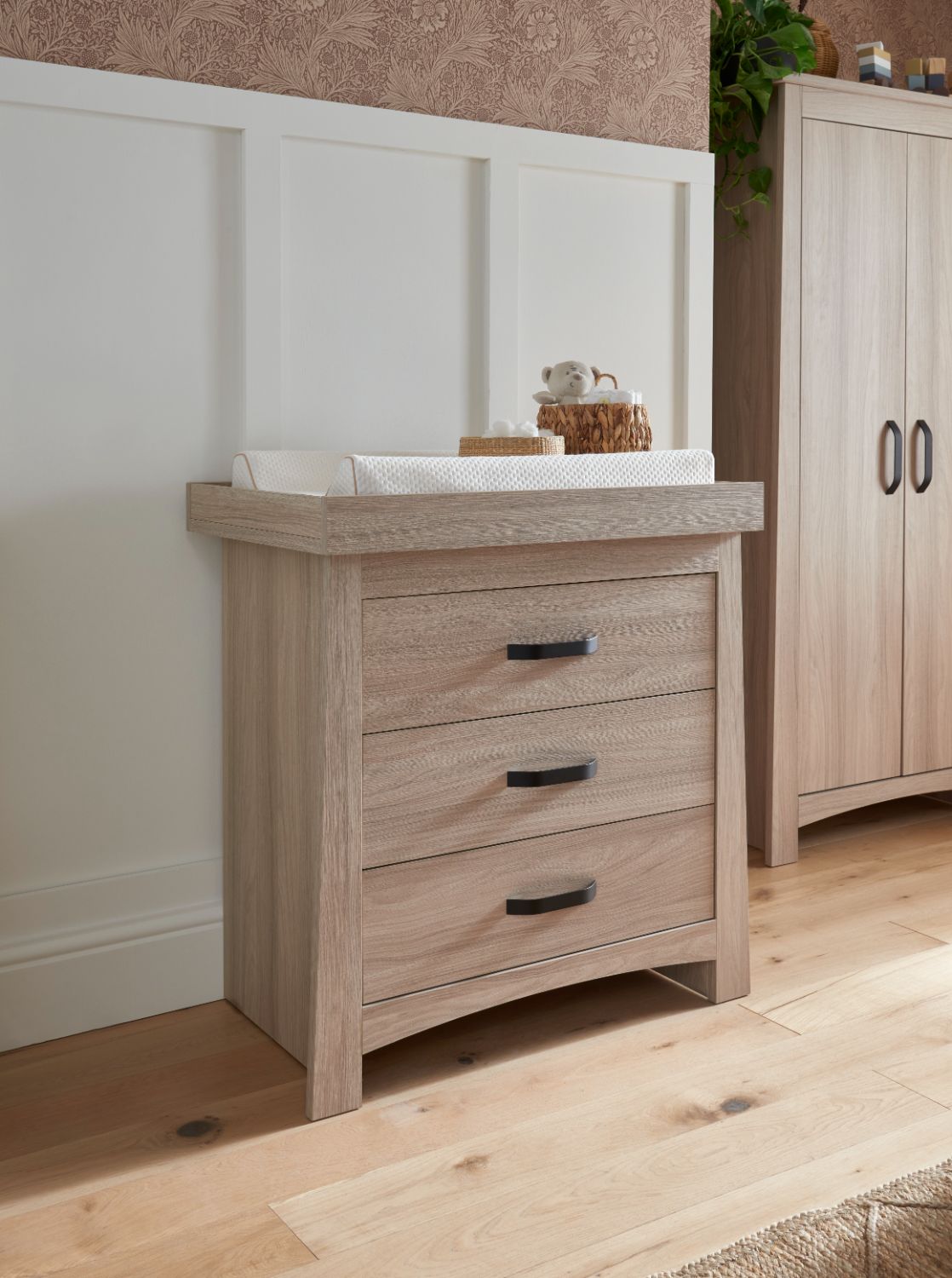 Cuddleco Isla  3 Drawer Dresser Ash