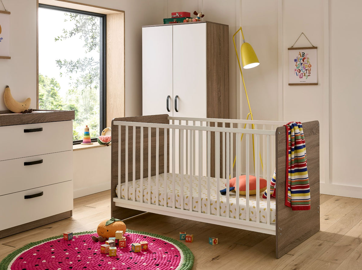 Cuddleco Enzo Cot Bed Truffle Oak/White