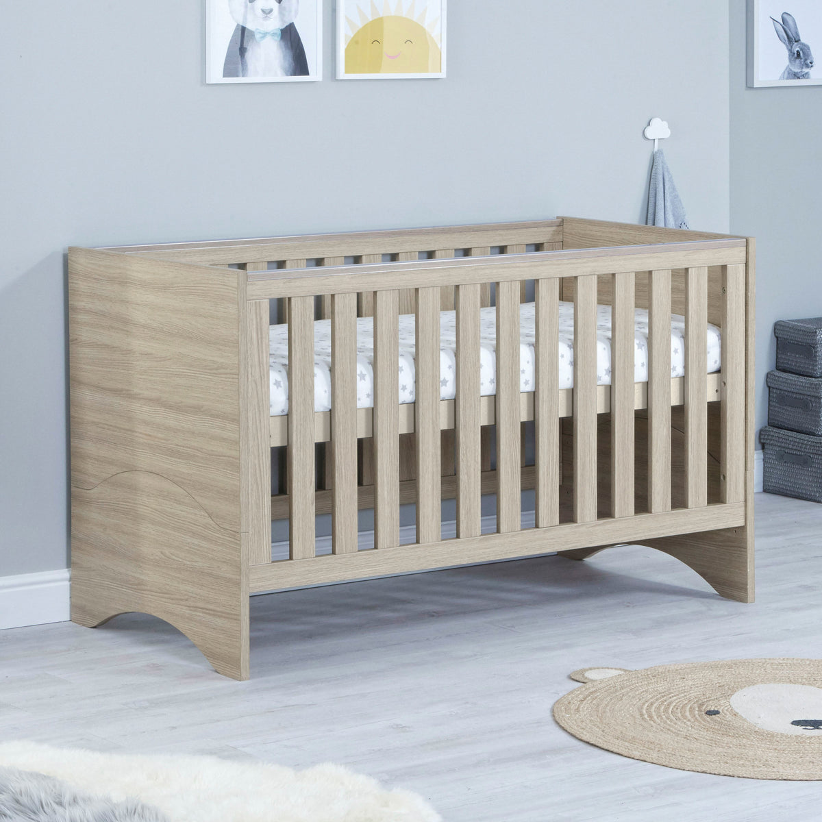 Veni Cot Bed - Oak